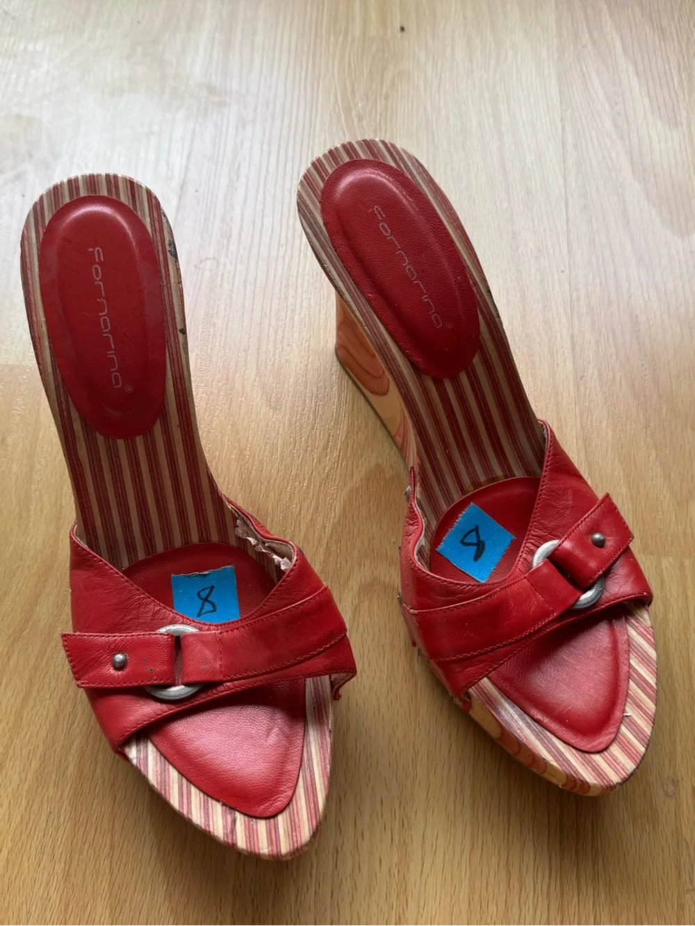 Vintage Fornarnia red leather and wood wedge sandals